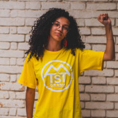 Camiseta MTST Brasil