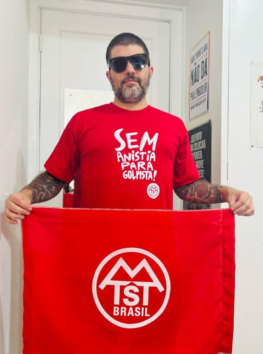 Camiseta Sem Anistia Para Golpista - Imagem 3